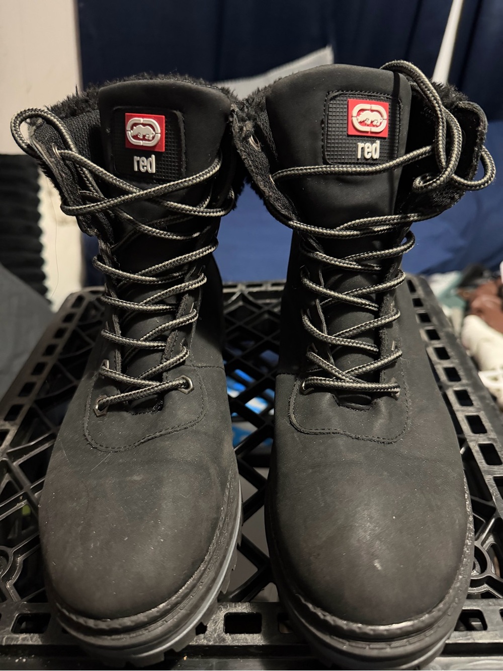 red Men's Black Lace-Up Insulated Utility Boots
